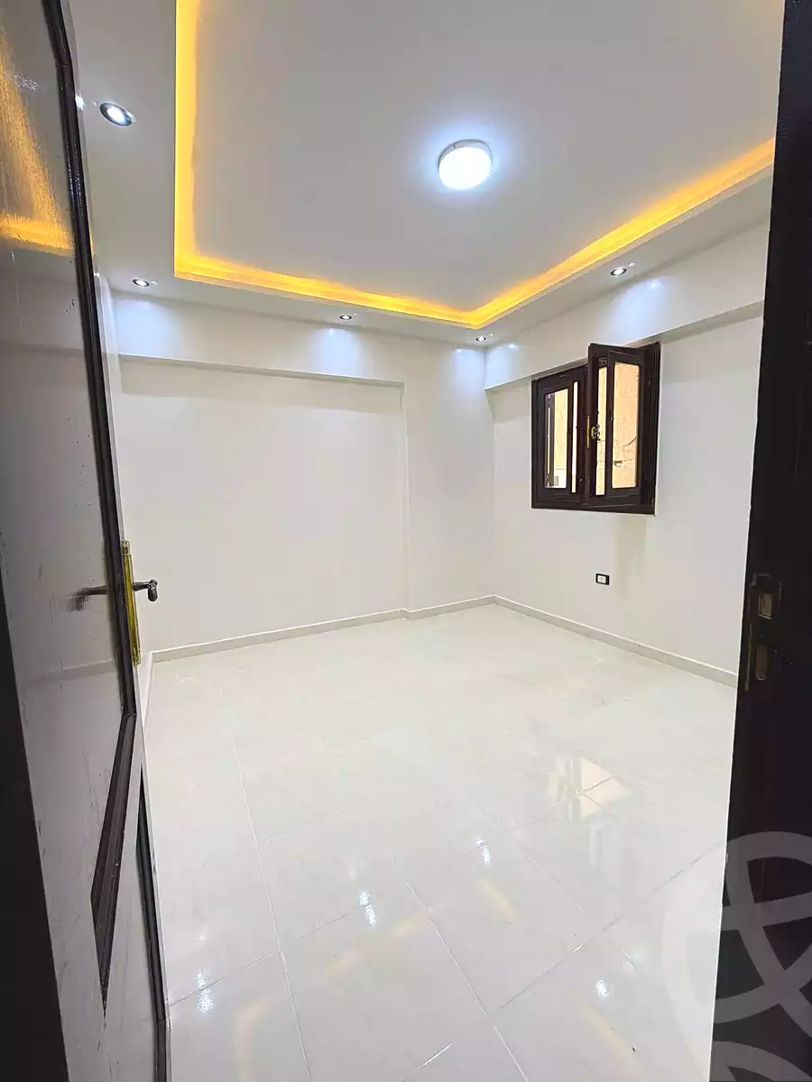 https://aqarmap.com.eg/ar/listing/7100179-for-sale-alexandria-al-agamy-shataa-el-nakheel