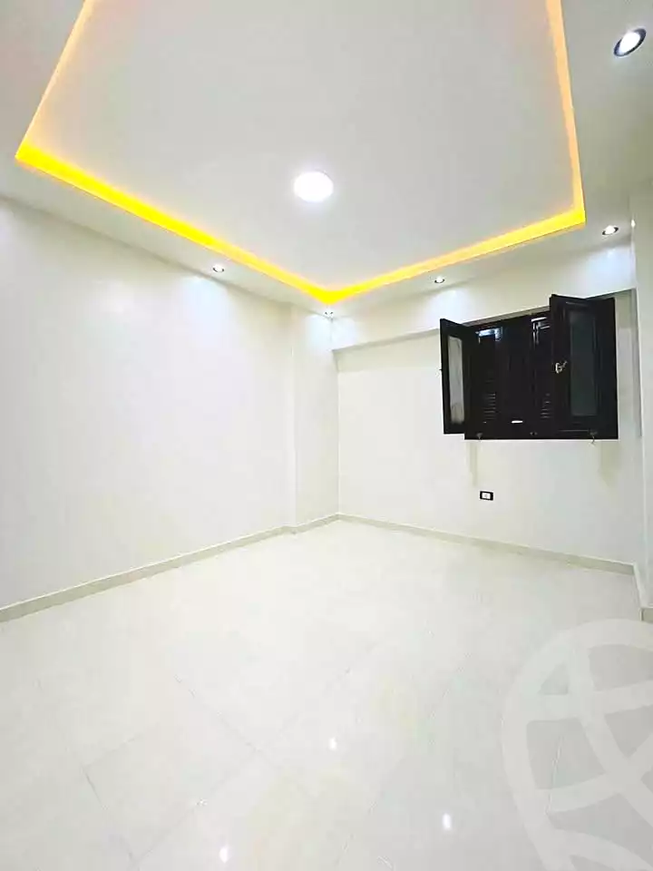 https://aqarmap.com.eg/ar/listing/7100216-for-sale-alexandria-al-agamy-shataa-el-nakheel