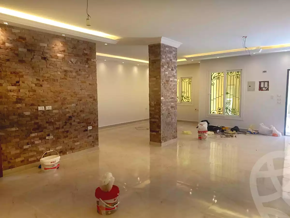 https://aqarmap.com.eg/ar/listing/7100180-for-rent-cairo-new-cairo-south-investors-zizinia-st