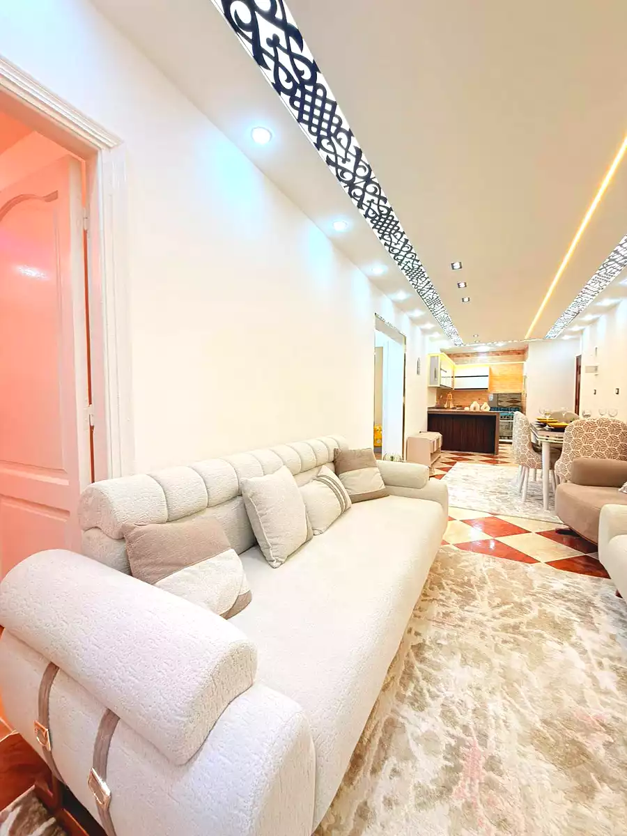 https://aqarmap.com.eg/ar/listing/7100238-for-sale-alexandria-al-agamy-shataa-el-nakheel