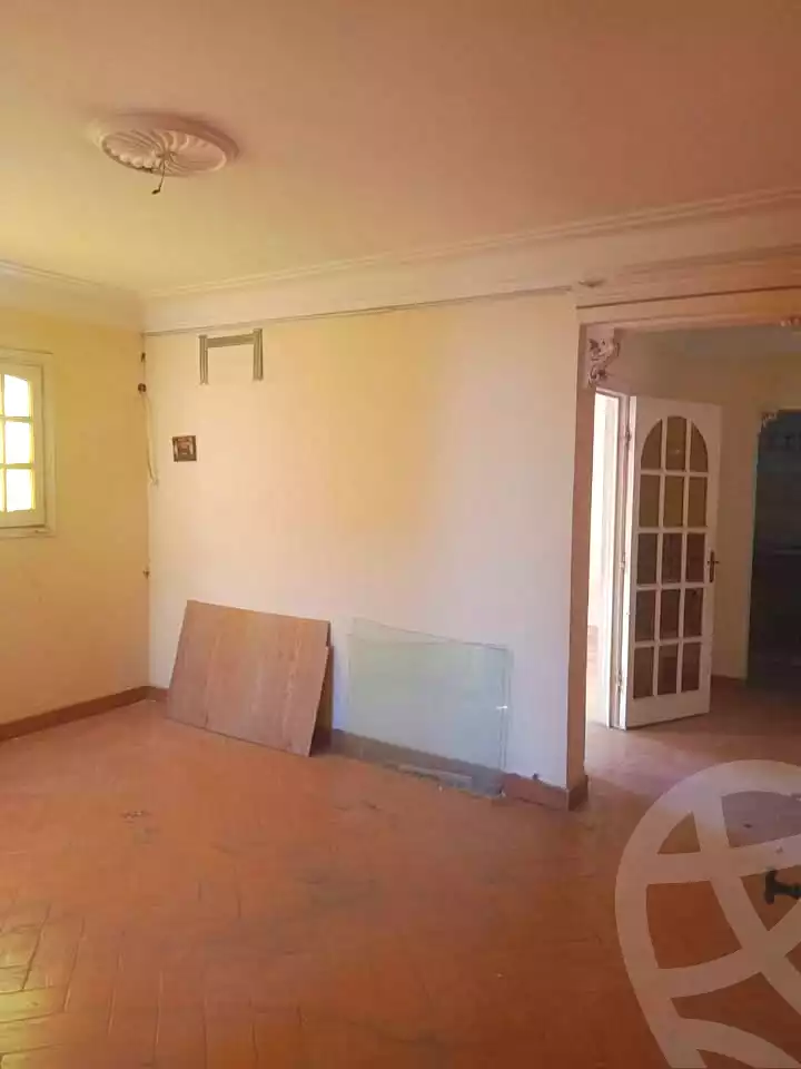 https://aqarmap.com.eg/en/listing/7100243-for-sale-alexandria-al-agamy-el-hanouvel-el-kholafaa-el-rashdeen-st