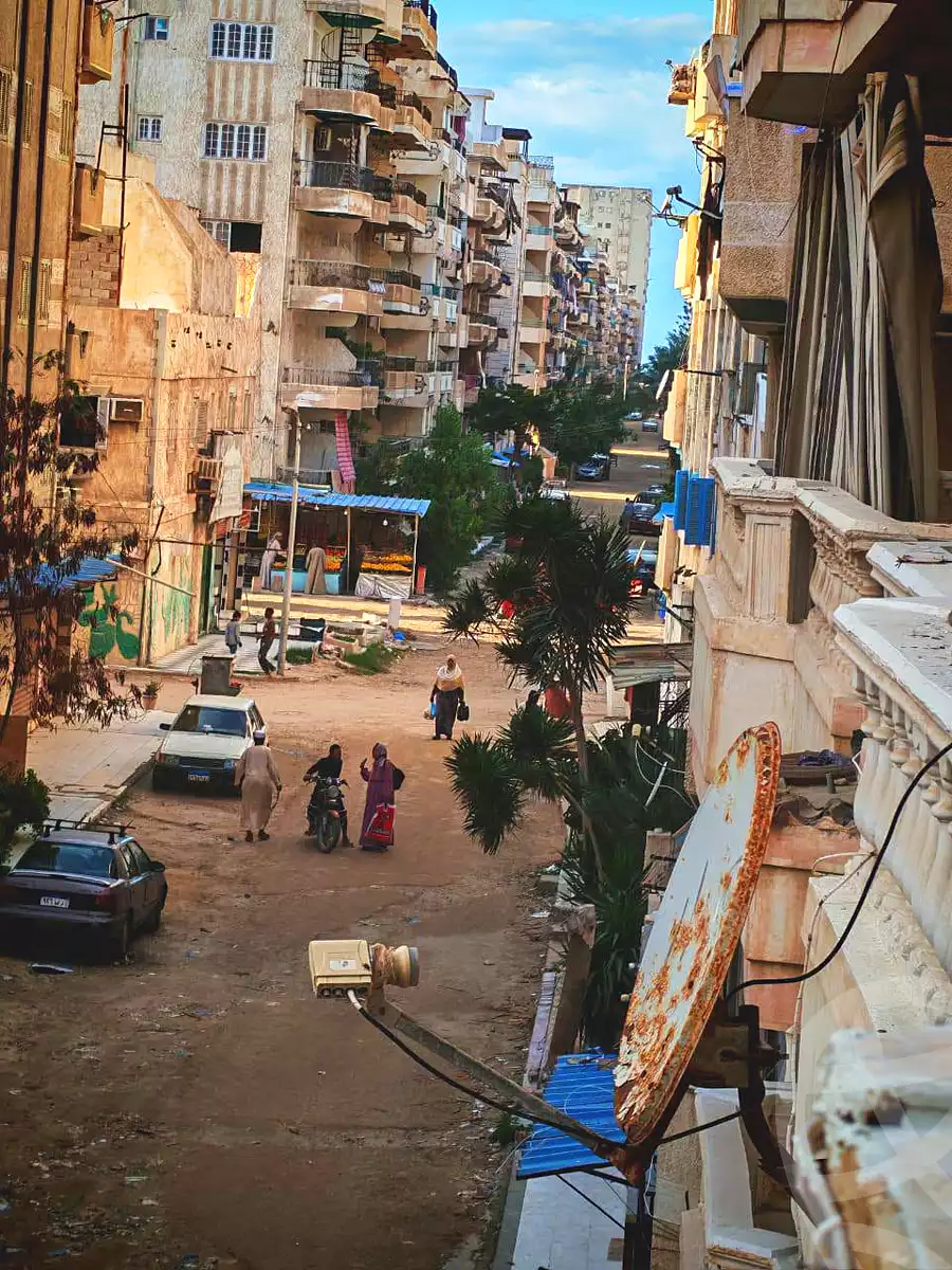 https://aqarmap.com.eg/ar/listing/7100248-for-sale-alexandria-al-agamy-shataa-el-nakheel