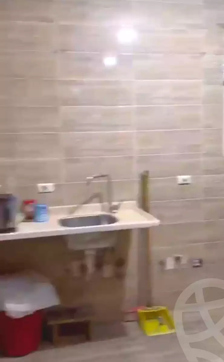 https://aqarmap.com.eg/ar/listing/7100225-for-sale-cairo-shoubra-corniche-el-nile-st