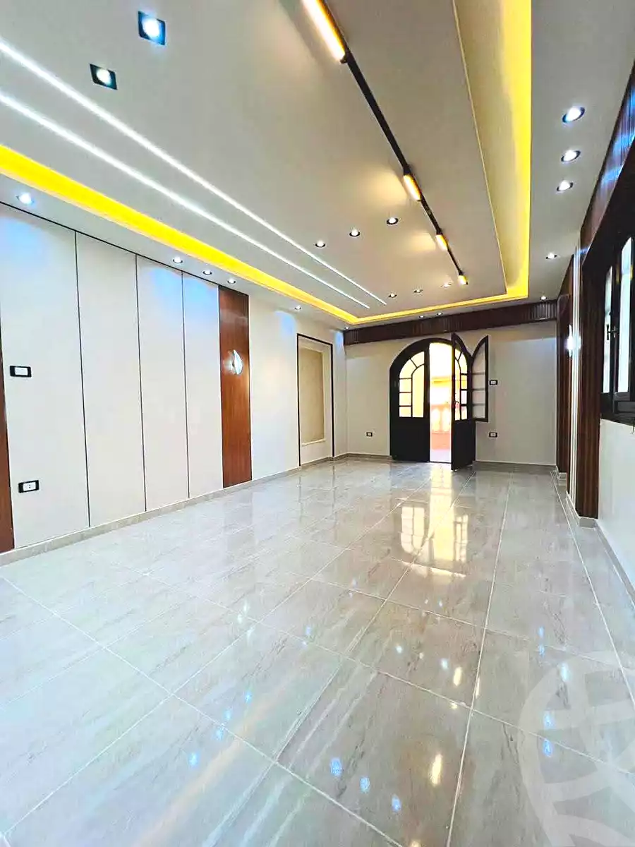 https://aqarmap.com.eg/ar/listing/7100355-for-sale-alexandria-al-agamy-shataa-el-nakheel
