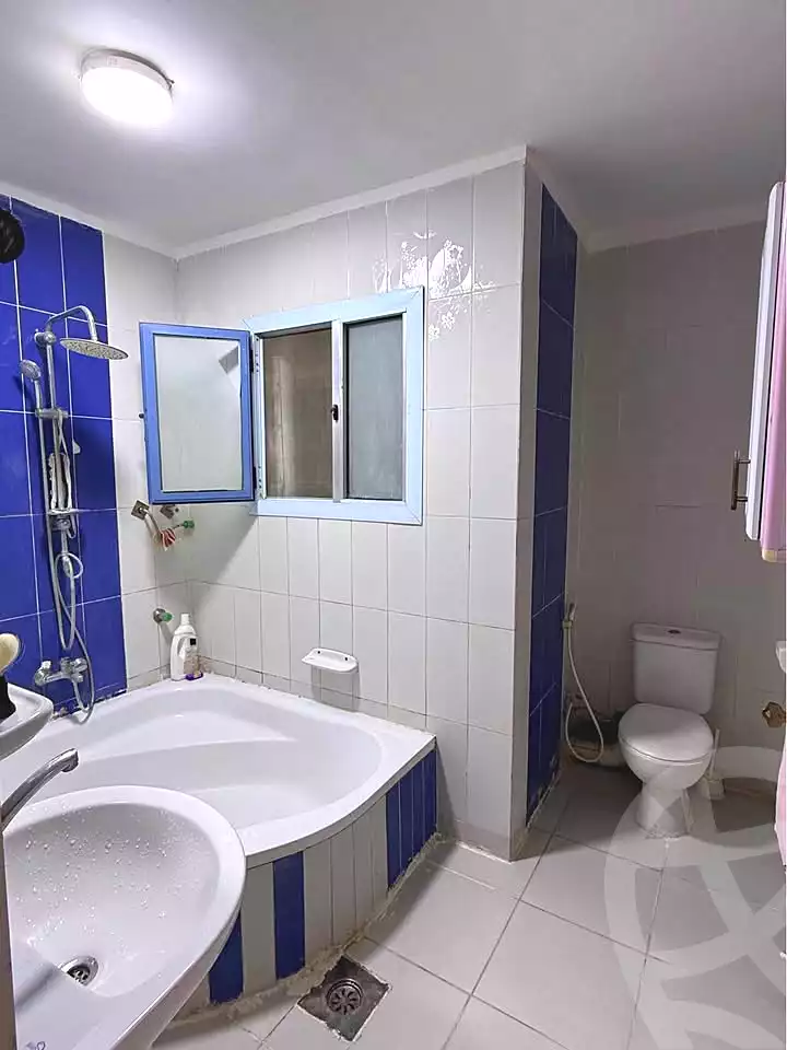https://aqarmap.com.eg/ar/listing/7100424-for-sale-alexandria-sydy-bshr-sydy-bshr-bhry-ibrahim-el-sayed-st