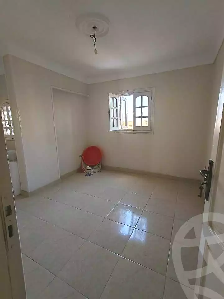 https://aqarmap.com.eg/ar/listing/7100467-for-sale-alexandria-sydy-bshr-sydy-bshr-qbly-mostafa-kamel-st