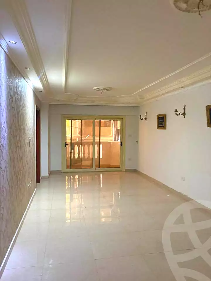 https://aqarmap.com.eg/ar/listing/7100461-for-sale-alexandria-smouha-el-nasr-st