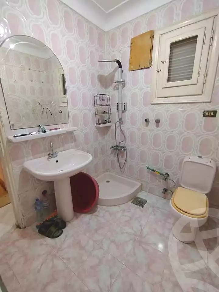 https://aqarmap.com.eg/ar/listing/7100551-for-sale-alexandria-al-agamy-lbytsh-bianchiii