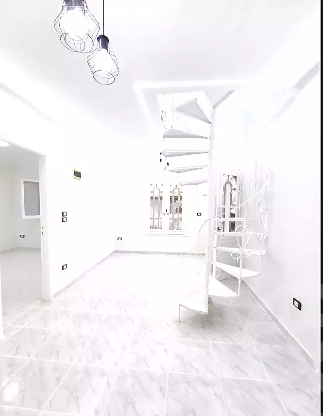 https://aqarmap.com.eg/ar/listing/7100777-for-sale-alexandria-al-agamy-shataa-el-nakheel