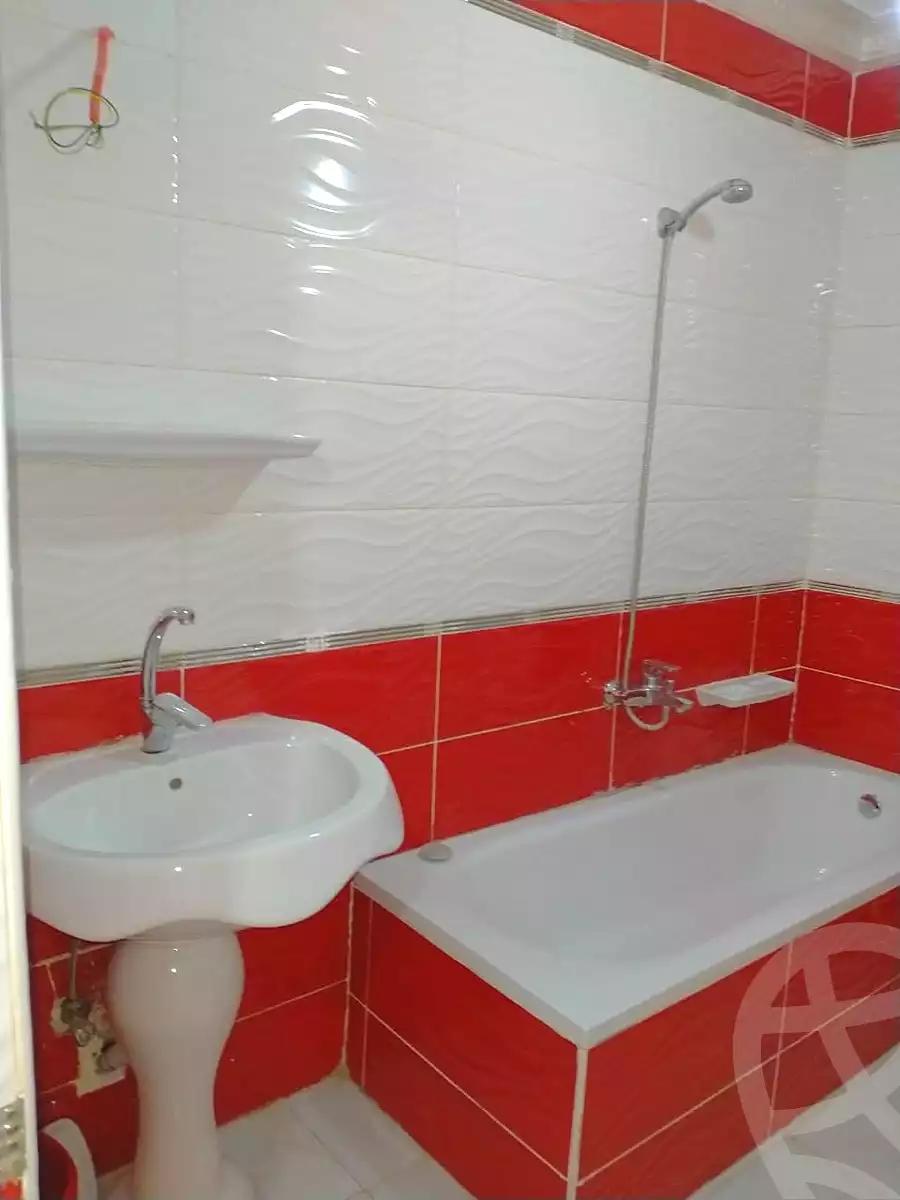 https://aqarmap.com.eg/en/listing/7100828-for-rent-cairo-el-haram-el-maryotya-sefara-st