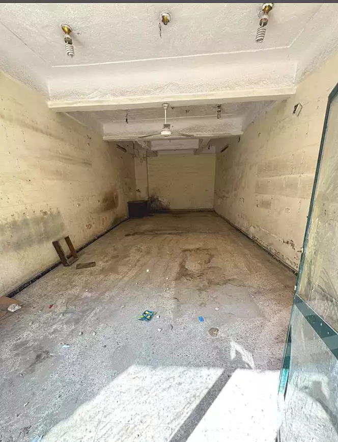 https://aqarmap.com.eg/ar/listing/7100868-for-sale-alexandria-al-agamy-el-hanouvel-abo-bakr-el-sedeek-st