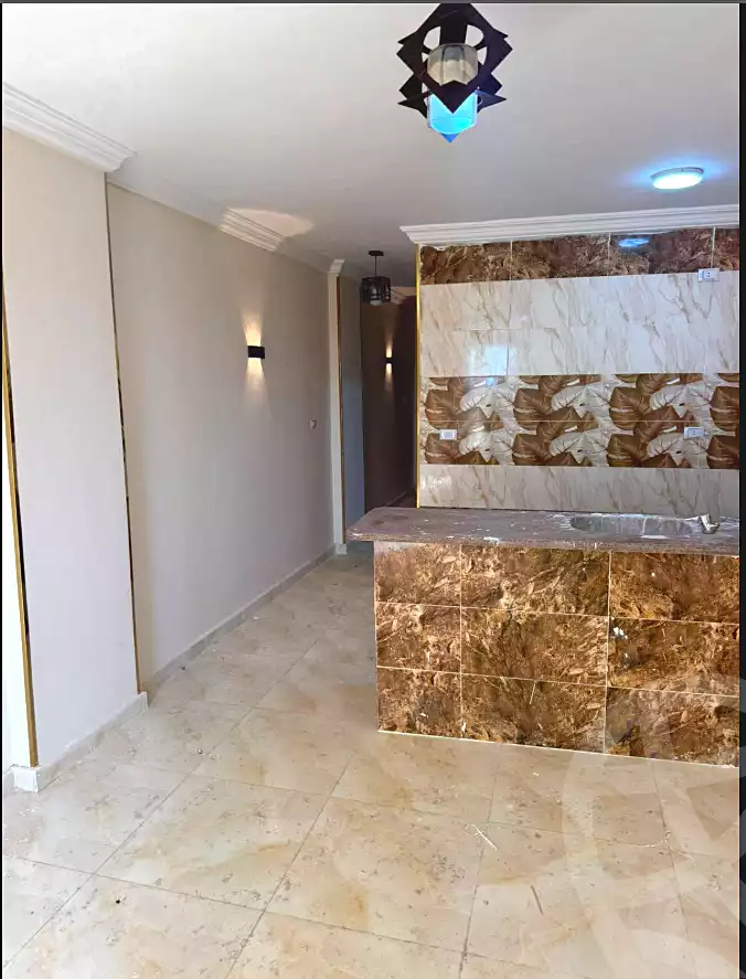https://aqarmap.com.eg/ar/listing/7100873-for-sale-alexandria-al-agamy-lbytsh-bianchiii