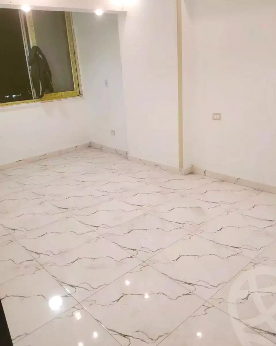 https://aqarmap.com.eg/en/listing/7100988-for-sale-alexandria-el-mandara-shr-30