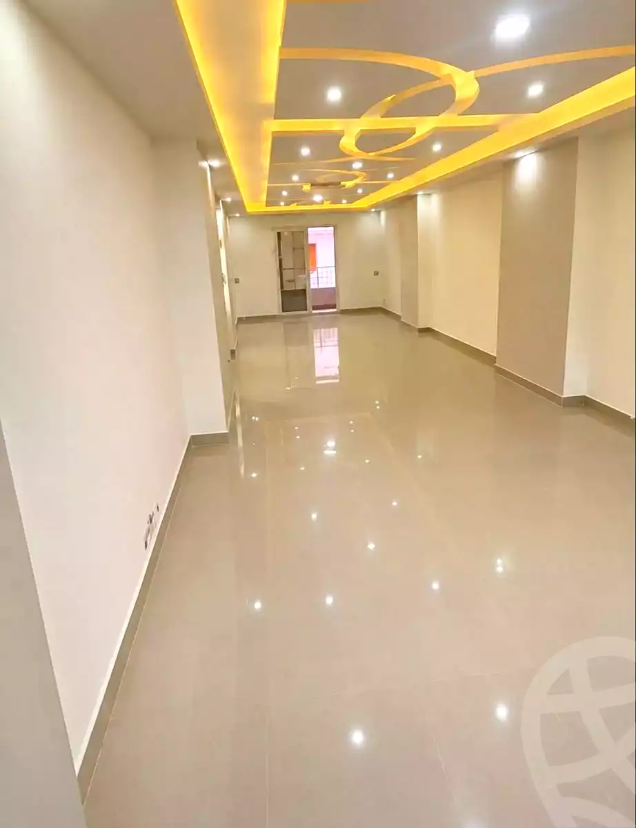 https://aqarmap.com.eg/ar/listing/7101026-for-rent-alexandria-ganaklis