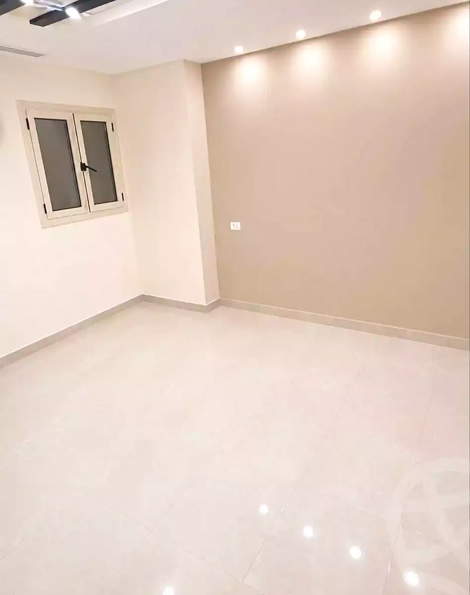https://aqarmap.com.eg/ar/listing/7101026-for-rent-alexandria-ganaklis