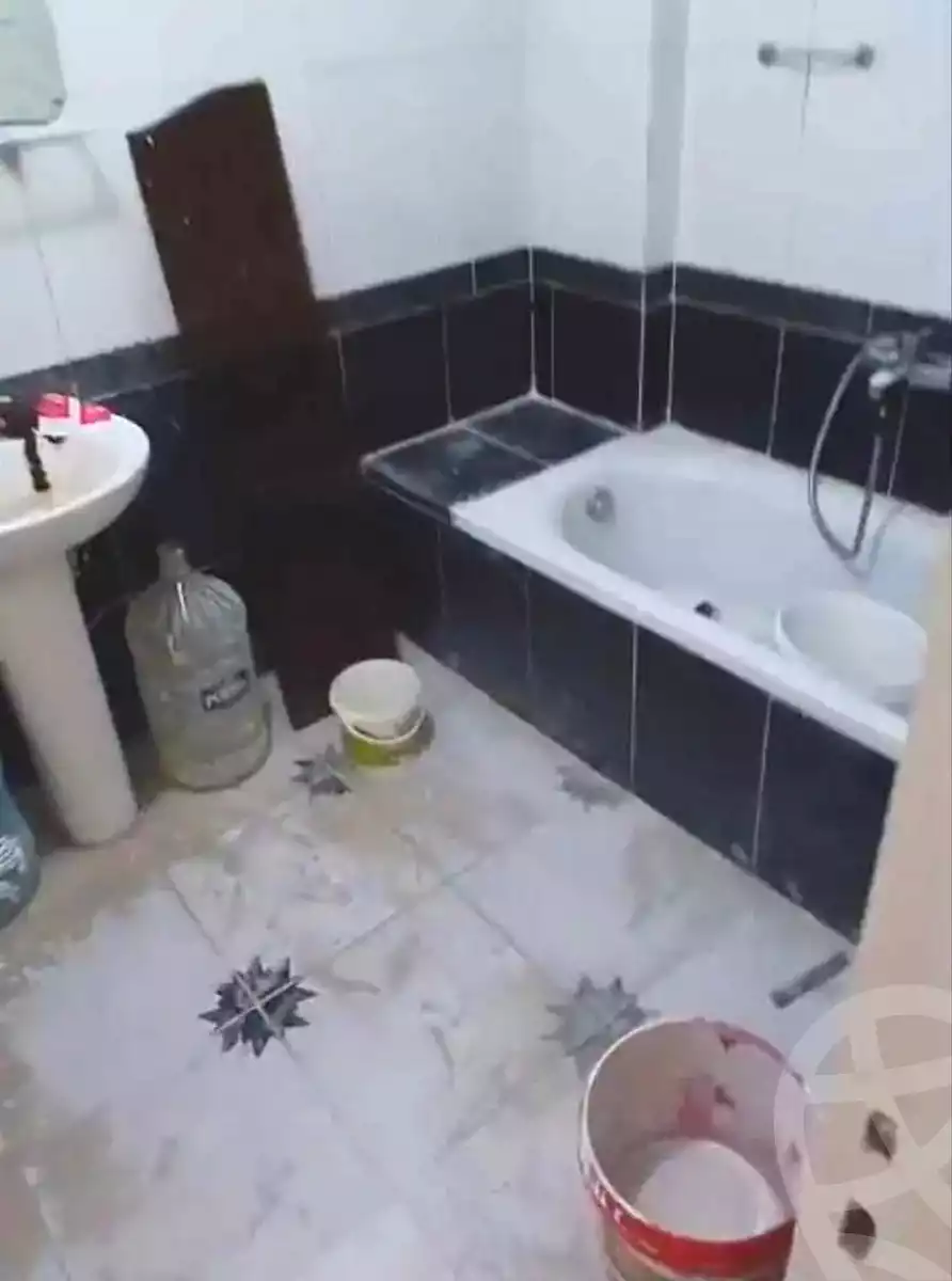 https://aqarmap.com.eg/ar/listing/7101037-for-sale-alexandria-sydy-bshr-sydy-bshr-bhry-gamal-abd-el-nasir-st