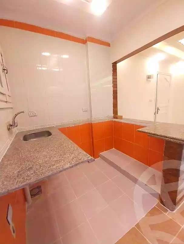 https://aqarmap.com.eg/ar/listing/7101044-for-sale-alexandria-al-agamy-shataa-el-nakheel
