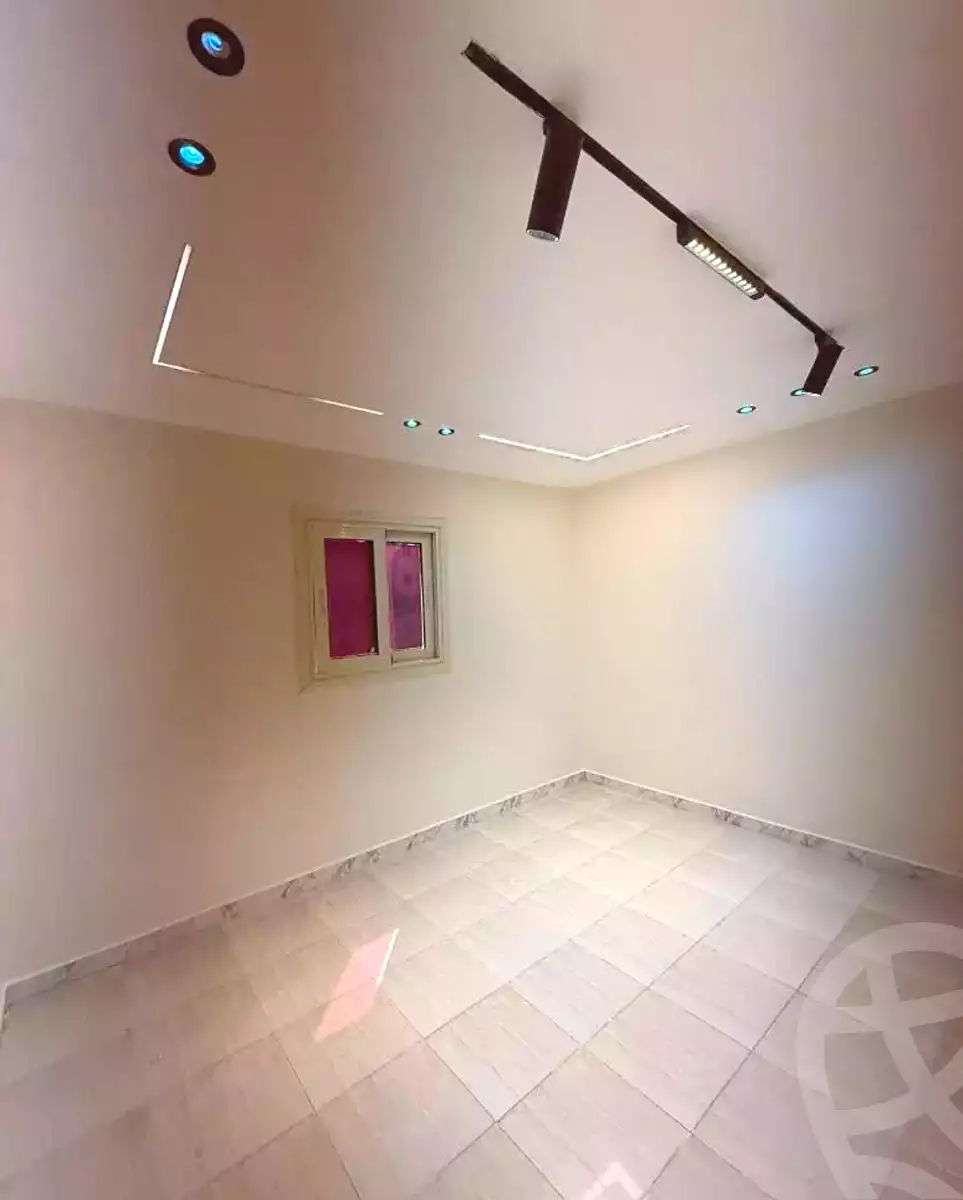 https://aqarmap.com.eg/ar/listing/7101139-for-sale-alexandria-al-agamy-lbytsh-bianchiii