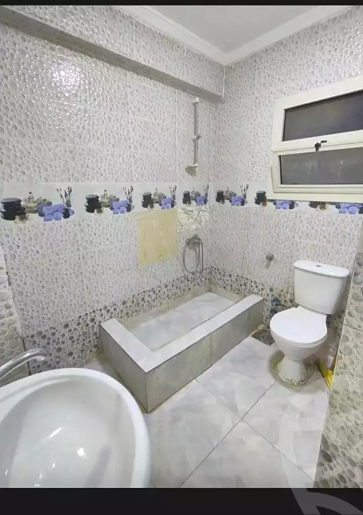 https://aqarmap.com.eg/ar/listing/7101222-for-sale-alexandria-el-asafra-l-sfr-bhry