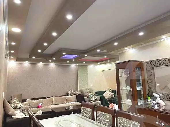 https://aqarmap.com.eg/ar/listing/7101333-for-sale-cairo-helwan-mahmoud-zaki-st