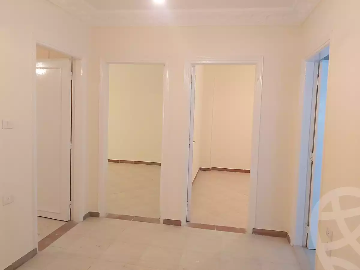 https://aqarmap.com.eg/ar/listing/7082936-for-sale-gharbia-tanta-lstd-stadium-rd