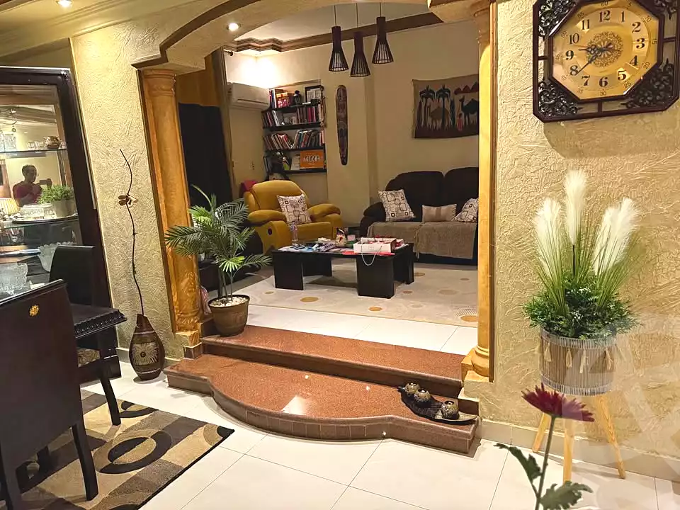 https://aqarmap.com.eg/ar/listing/7101630-for-sale-cairo-hadayek-el-ahram-mntq-d