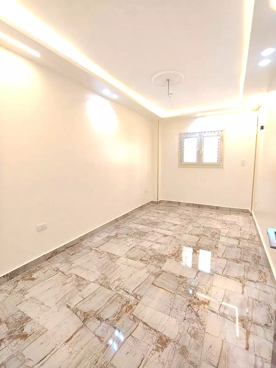 https://aqarmap.com.eg/en/listing/7101690-for-sale-alexandria-sydy-bshr-sydy-bshr-bhry-khalil-hamada-st