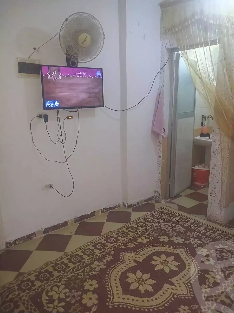 https://aqarmap.com.eg/ar/listing/7101834-for-sale-alexandria-al-agamy-el-hanouvel