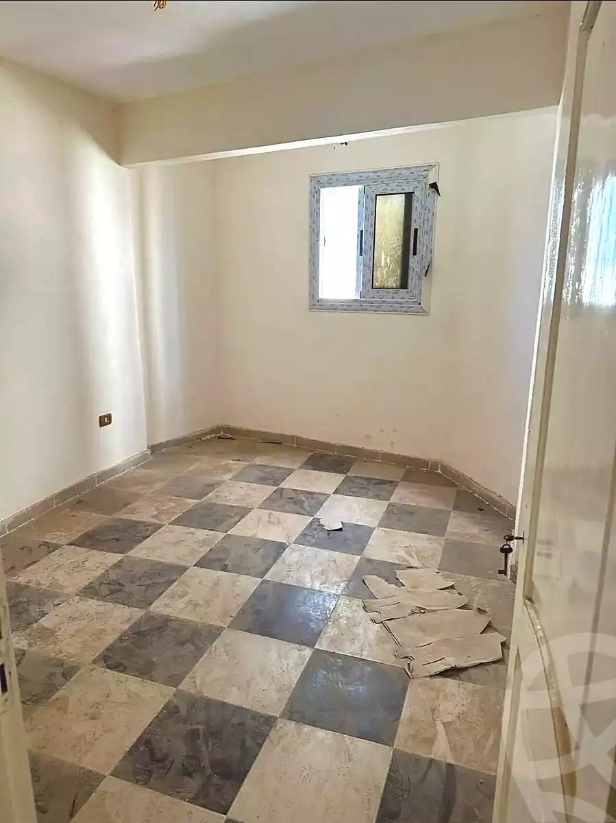 https://aqarmap.com.eg/en/listing/7101940-for-sale-alexandria-al-agamy-el-hanouvel
