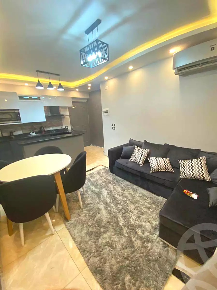 https://aqarmap.com.eg/en/listing/7102120-for-rent-cairo-helwan-el-shareaa-el-sharby-st