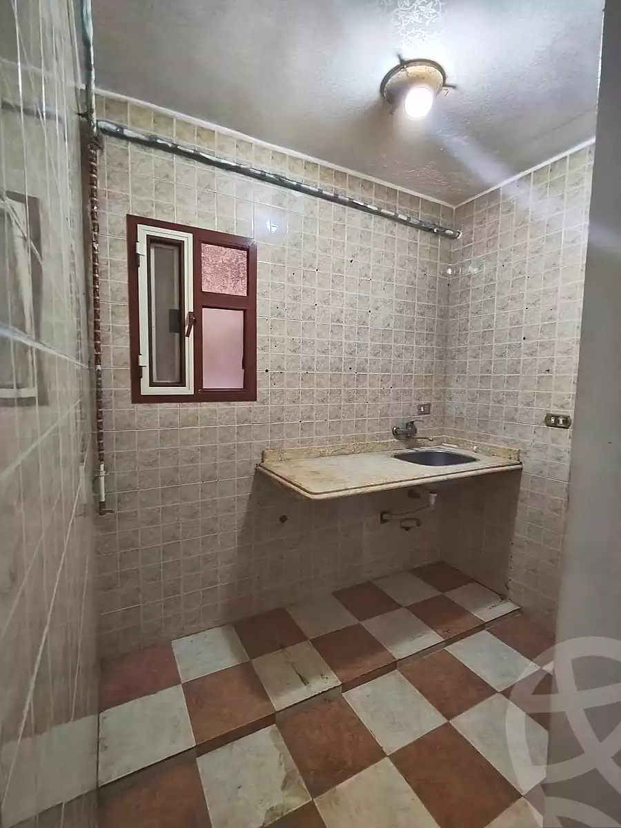 https://aqarmap.com.eg/ar/listing/7102258-for-sale-alexandria-lsywf-el-falki