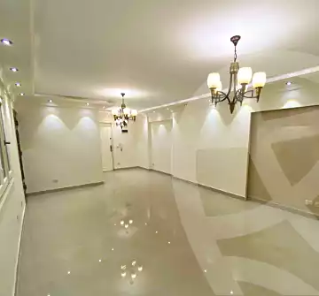 https://aqarmap.com.eg/ar/listing/7102503-for-rent-alexandria-ganaklis