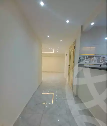 https://aqarmap.com.eg/ar/listing/7102611-for-sale-alexandria-sydy-bshr-sydy-bshr-bhry-gamal-abd-el-nasir-st