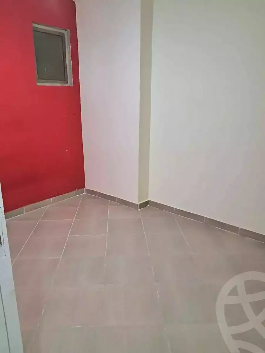 https://aqarmap.com.eg/ar/listing/7102613-for-sale-alexandria-al-agamy-lbytsh-bianchiii