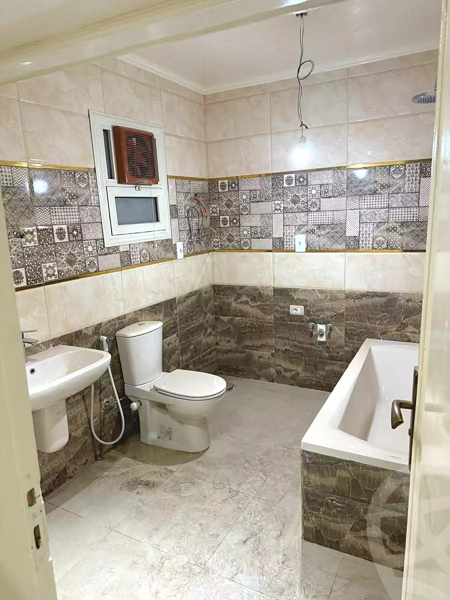 https://aqarmap.com.eg/ar/listing/7102624-for-sale-cairo-el-zaytun-lzytwn-lbhry-salim-al-awal-st