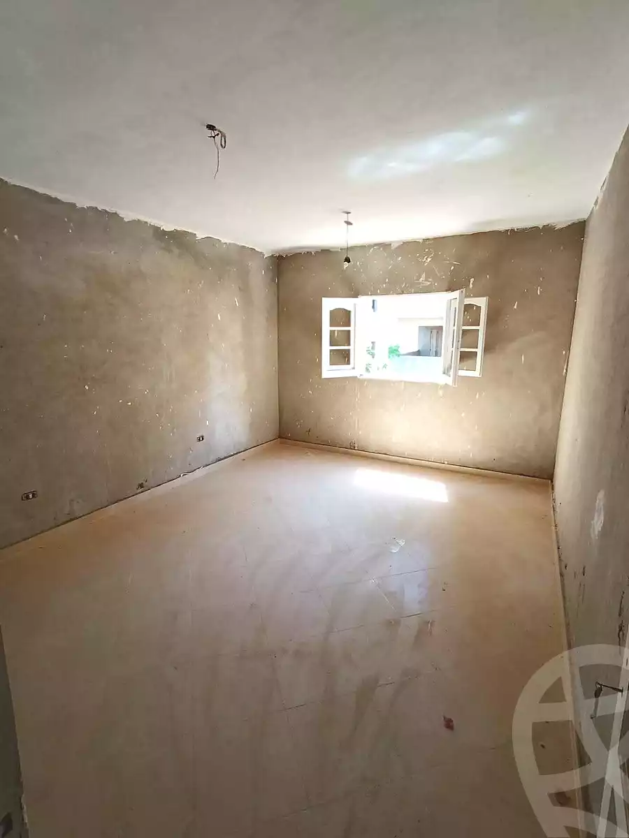 https://aqarmap.com.eg/ar/listing/7102946-for-sale-alexandria-al-agamy-el-hanouvel-al-asdakaa-st