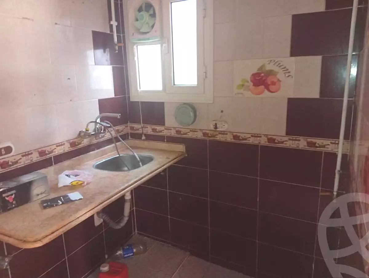 https://aqarmap.com.eg/en/listing/7102952-for-sale-alexandria-alhadara-new-el-hadra-mohammed-abd-el-aleem-st