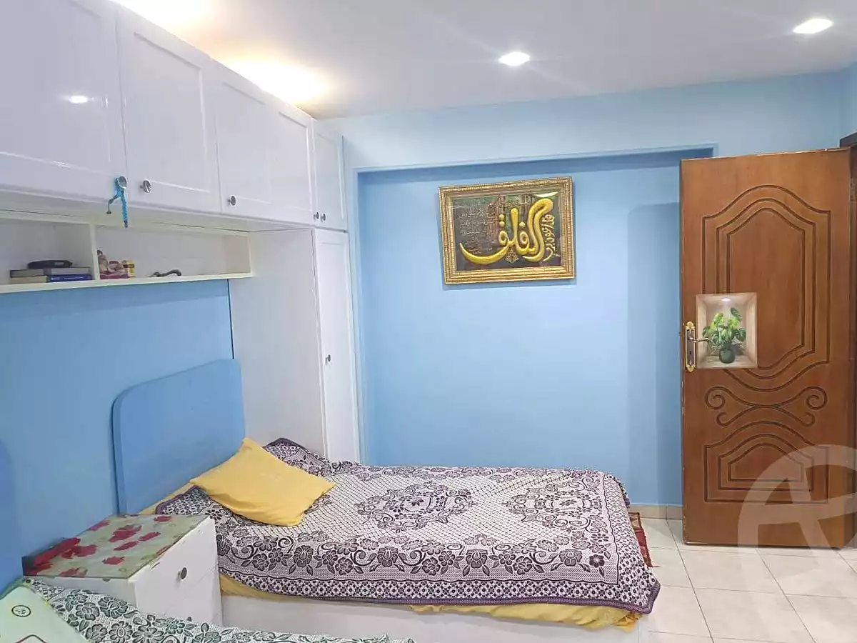 https://aqarmap.com.eg/ar/listing/7102994-for-sale-cairo-helwan-helwan-el-sharkeya-zaki-hawas-st