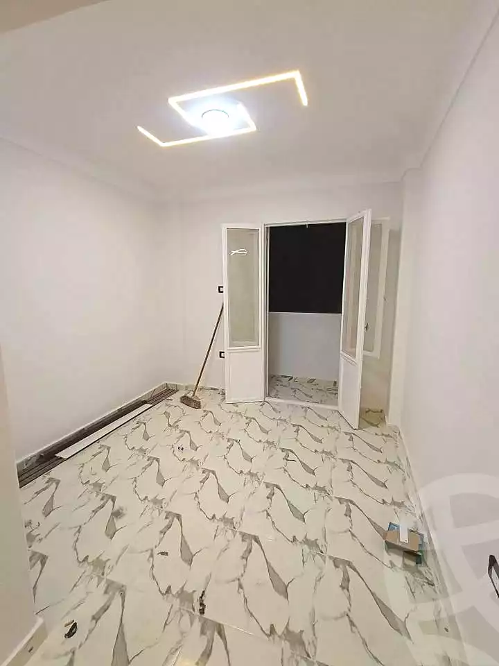 https://aqarmap.com.eg/en/listing/7103045-for-sale-alexandria-lsywf-el-falki-street-16-el-eslah