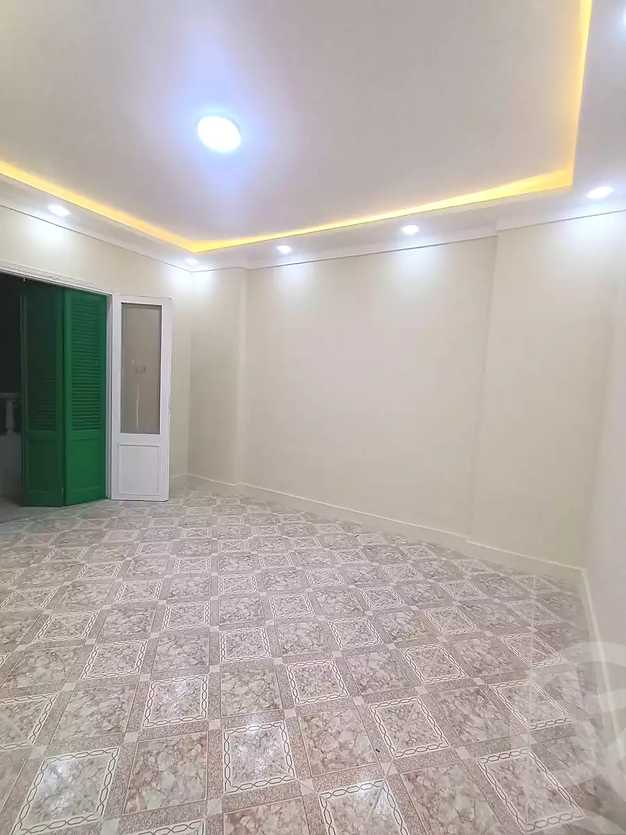 https://aqarmap.com.eg/en/listing/7103060-for-sale-alexandria-al-agamy-el-hanouvel-al-haded-we-al-soulb-st