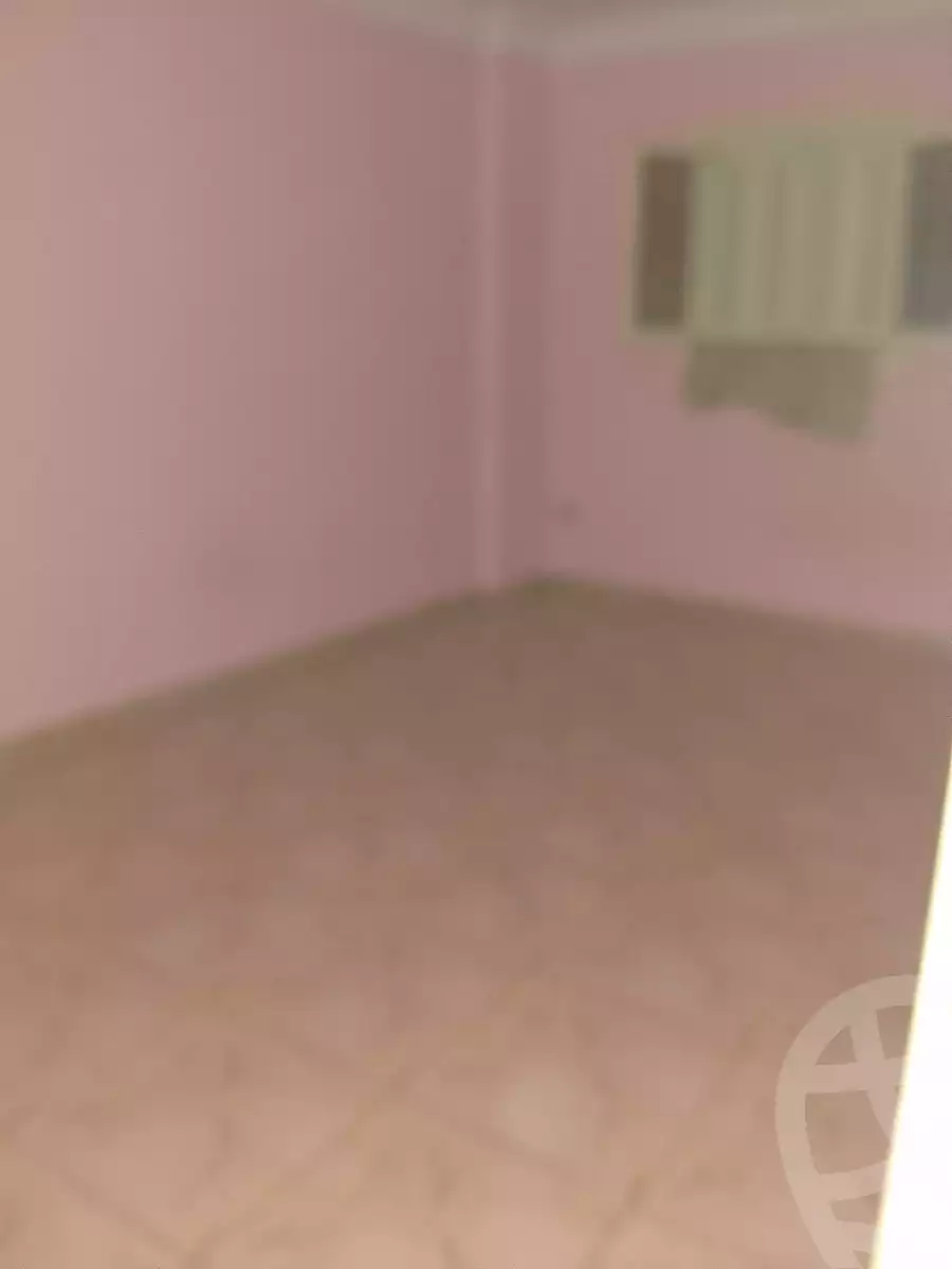 https://aqarmap.com.eg/en/listing/7103096-for-rent-alexandria-al-agamy-bw-ywsf