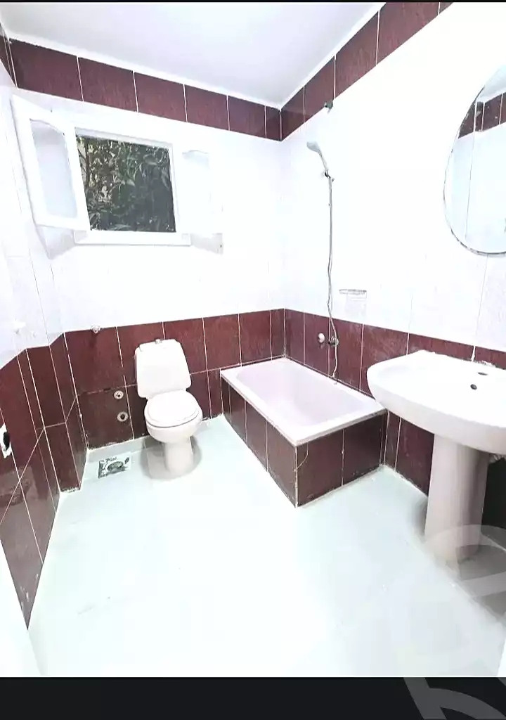 https://aqarmap.com.eg/ar/listing/7103272-for-sale-alexandria-al-agamy-shataa-el-nakheel