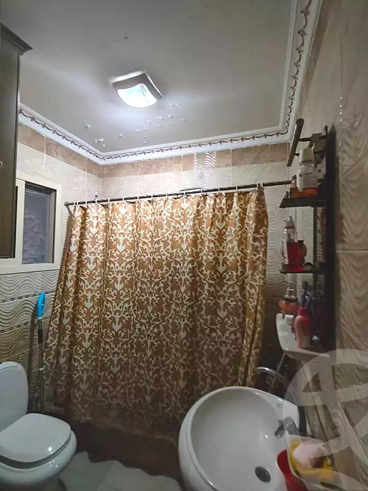 https://aqarmap.com.eg/ar/listing/7103287-for-sale-alexandria-al-agamy-lbytsh-qased-kareem-st