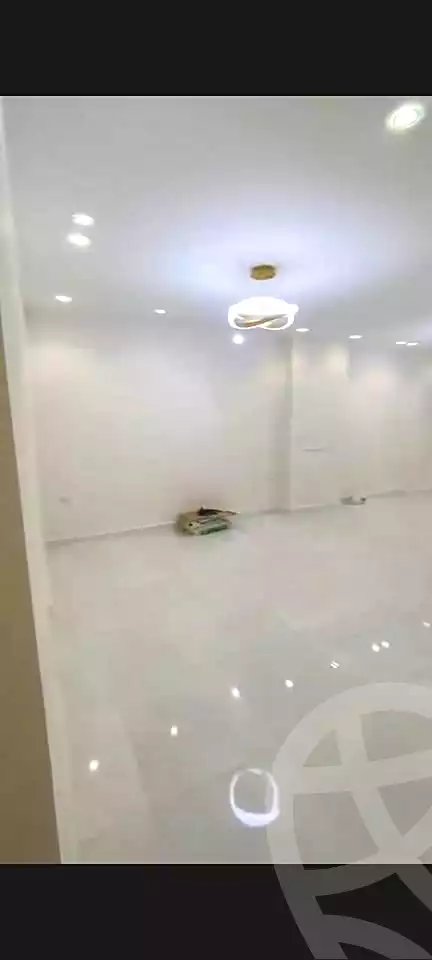 https://aqarmap.com.eg/ar/listing/7103344-for-sale-alexandria-al-agamy-lbytsh-bianchiii