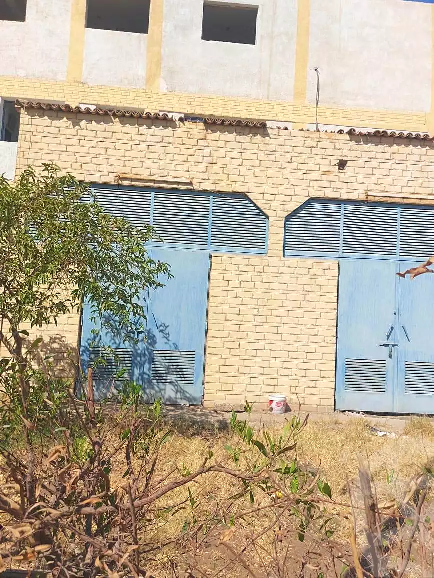 https://aqarmap.com.eg/ar/listing/7103429-for-sale-cairo-6th-of-october-el-mantqa-el-snaaaya-industrial-zone-1