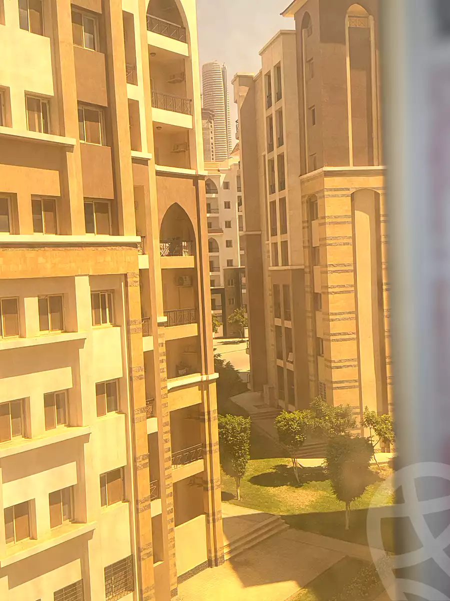 https://aqarmap.com.eg/en/listing/7103548-for-rent-cairo-new-administrative-capital-r3-d8