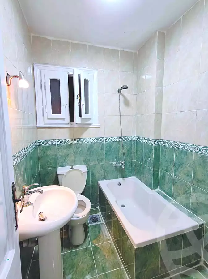 https://aqarmap.com.eg/ar/listing/7103845-for-sale-alexandria-al-agamy-shataa-el-nakheel