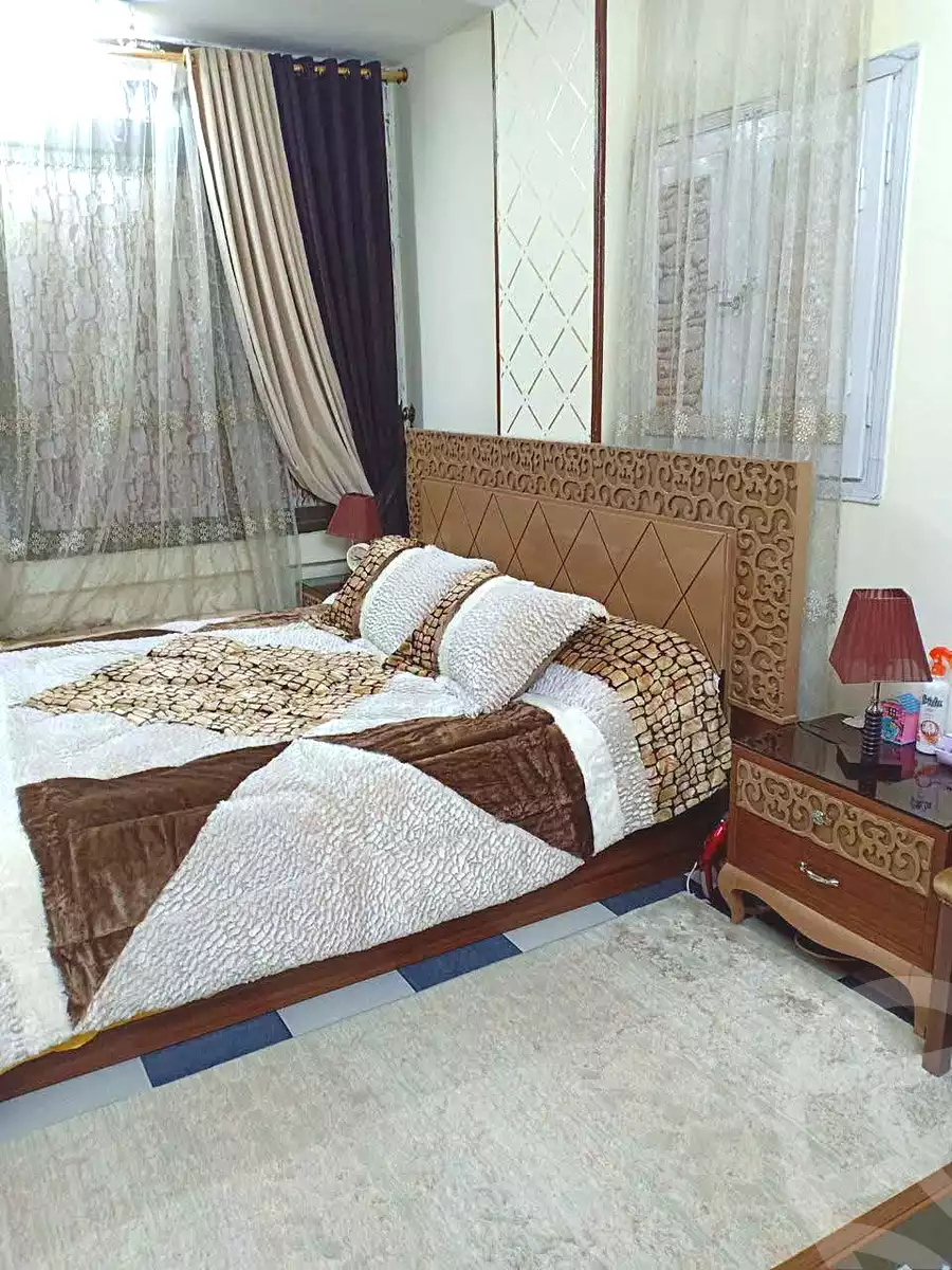 https://aqarmap.com.eg/ar/listing/7103885-for-sale-cairo-helwan-helwan-el-sharkeya-mostafa-safwat-st