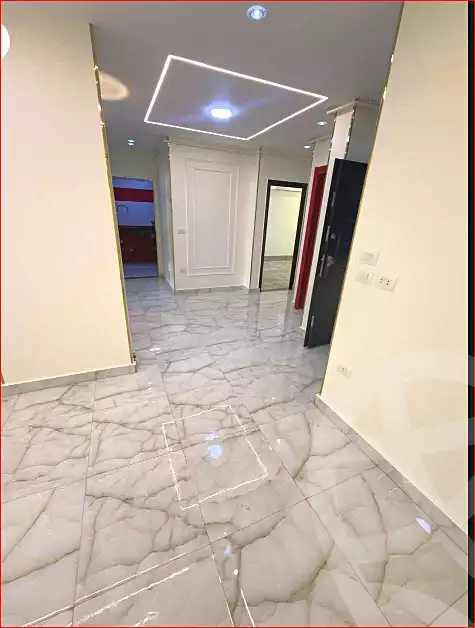 https://aqarmap.com.eg/ar/listing/7103899-for-sale-alexandria-sydy-bshr-sydy-bshr-bhry-khalil-hamada-st