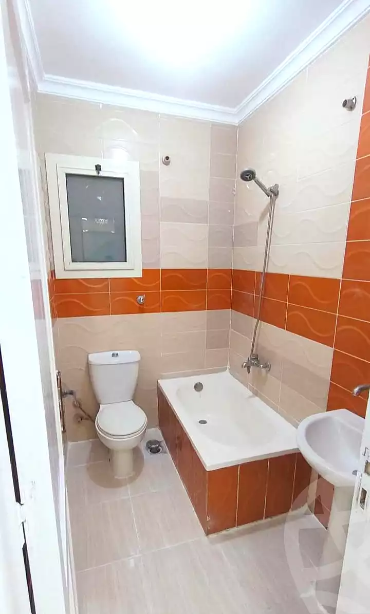 https://aqarmap.com.eg/ar/listing/7103962-for-sale-alexandria-al-agamy-shataa-el-nakheel